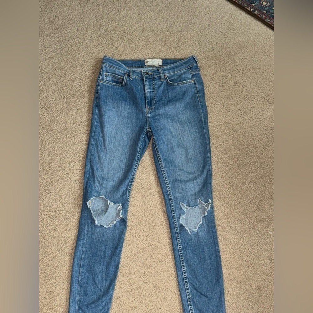Free People Mid Rise Skinny Jeans Size 27